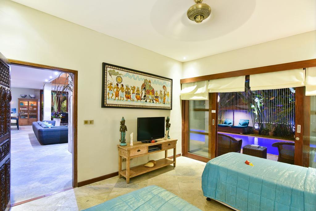 Mystique Seminyak (Bali)